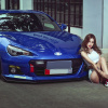 Hotgirl “xăm trổ” cởi đồ bên xế độ Subaru BRZ