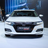 Giá lăn bánh xe Honda Accord 2019