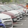 Ô tô ở Việt Nam đang "cõng" bao nhiêu loại thuế, phí?