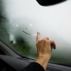 Cách xử lý kính lái ô tô bị mờ do bật sưởi