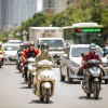 Lưu ý khi sử dụng xe máy giữa những ngày nắng nóng