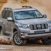 Giá lăn bánh Toyota Land Cruiser Prado 2020: Tăng thêm hàng chục triệu đồng