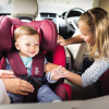 Trẻ nhỏ ngồi ở vị trí nào và như thế nào trên ô tô là an toàn nhất?