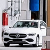 Mercedes-Benz C-Class 2022 lộ diện không che chắn