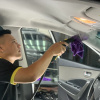 Mẹo vệ sinh trần mái bên trong xe ô tô