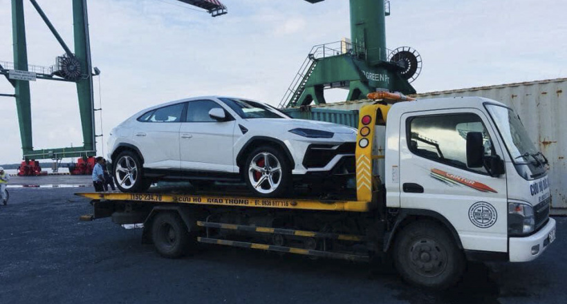 Những mẫu xe "hàng khủng" nào đã cập bến Việt Nam năm 2018?