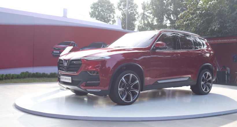 Cách tính giá lăn bánh xe VinFast Lux SA2.0 theo giá niêm yết và ‘3 không”