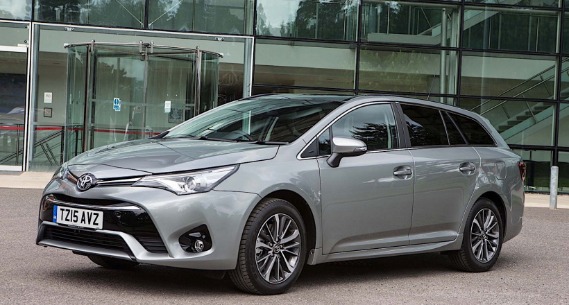 Xe ô tô chuyển nhượng tính thuế nhập khẩu thế nào?