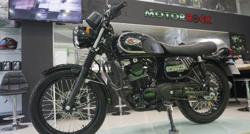 Cận cảnh xe mô tô hoài cổ Kawasaki W175 2019 Motorrock Limited Edition