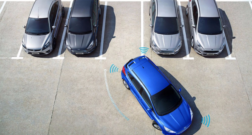 Những tiện ích làm chủ xe hơi trong tương lai