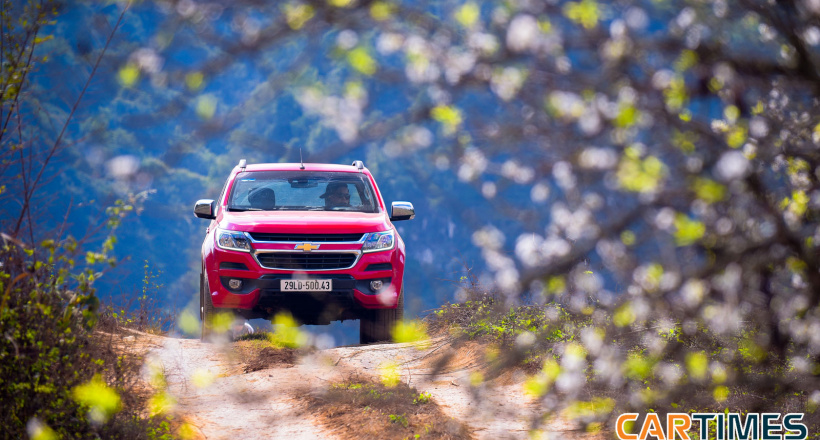 Đường lên “cao nguyên trắng” Mộc Châu đẹp ngỡ ngàng