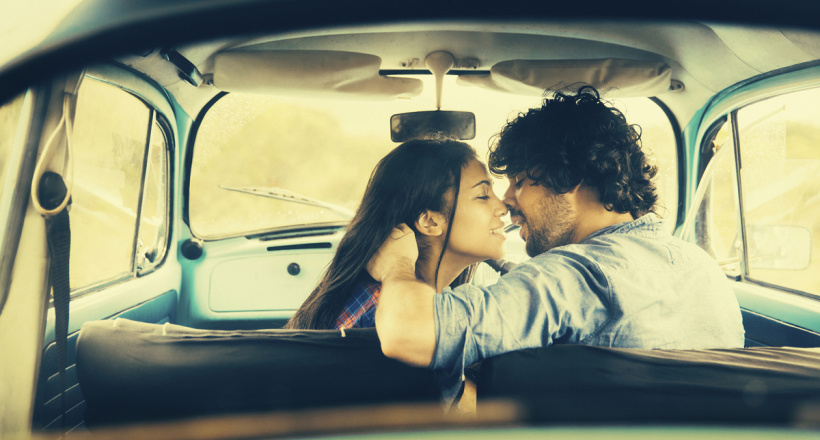 Làm “chuyện ấy” trên xe và những luật cực kỳ điên rồ khiến ai cũng phải tò mò