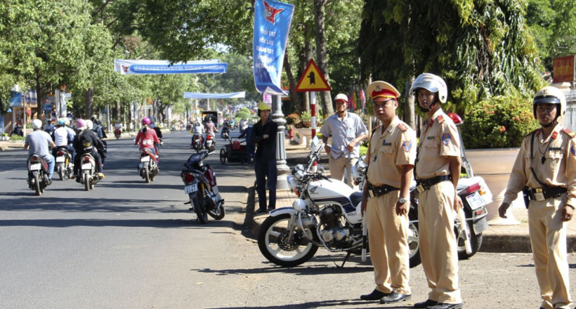 CSGT có được "anh hùng núp" trong quá trình làm nhiệm vụ?