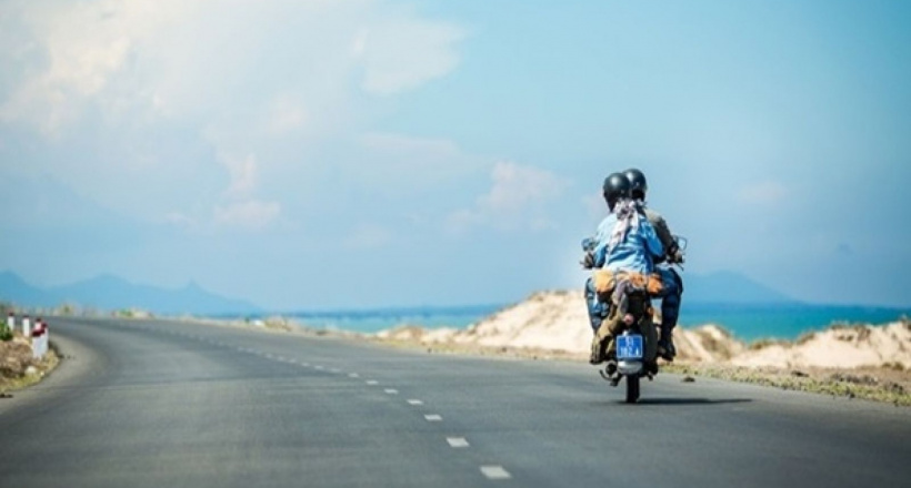 Lái xe đi chơi xa dịp nghỉ lễ cần chú ý những điều gì?