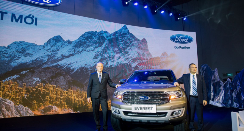 Giá lăn bánh xe Ford Everest 2018