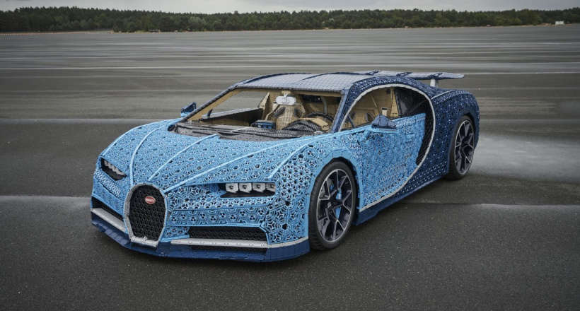 Thử lái Bugatti Chiron phiên bản Lego cũng hấp dẫn không kém bản "xịn"
