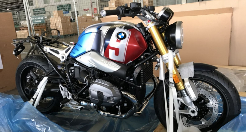Mô tô hàng khủng BMW bất ngờ cập bến Việt Nam