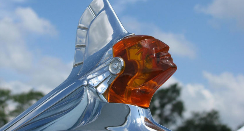 Top 10 logo gắn trên mui xe ô tô đẹp nhất mọi thời đại