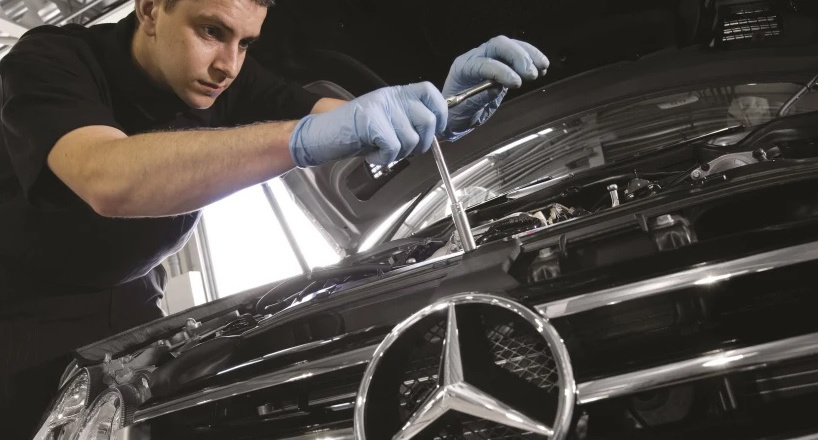 Mercedes-Benz đưa cảnh báo đáng sợ về phụ tùng ô tô giả tại Việt Nam