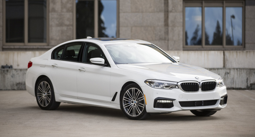 Giá những dòng xe "hot" của BMW bất ngờ giảm mạnh tại thị trường Việt Nam