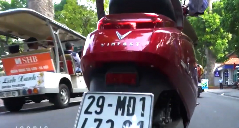 Kênh truyền hình CNN: Xe máy điện VinFast Klara là 1 trong 5 biểu tượng mới của Hà Nội