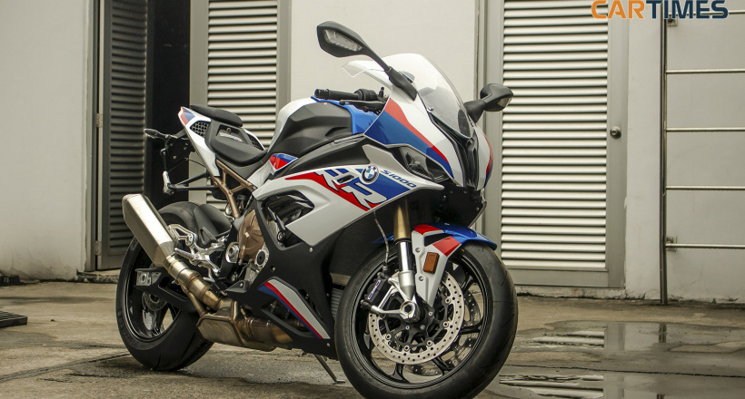 Cận cảnh mẫu xe mô tô BMW S1000 RR 2020 vừa ra mắt thị trường Việt Nam