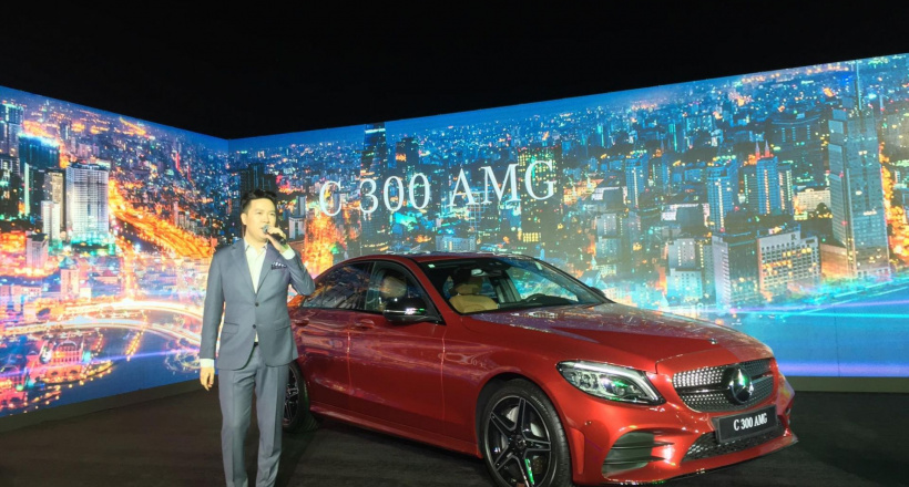 Mercedes-Benz ra mắt C-Class 2019 tại Việt Nam, chốt giá khiến đối thủ "giật mình"