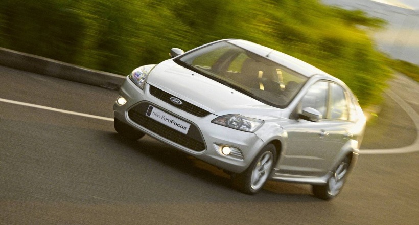 Giá bán Ford Focus 2009 hiện nay là bao nhiêu?