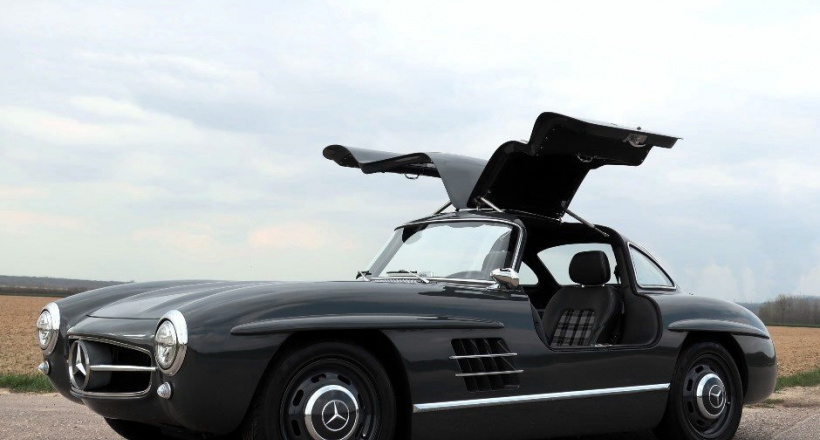 Ngắm xe Mercedes-Benz SLK độ hoài cổ giá ngang siêu xe