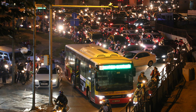 Vingroup vung 1.000 tỷ cho VinBus chính thức tham gia lĩnh vực vận tải hành khách