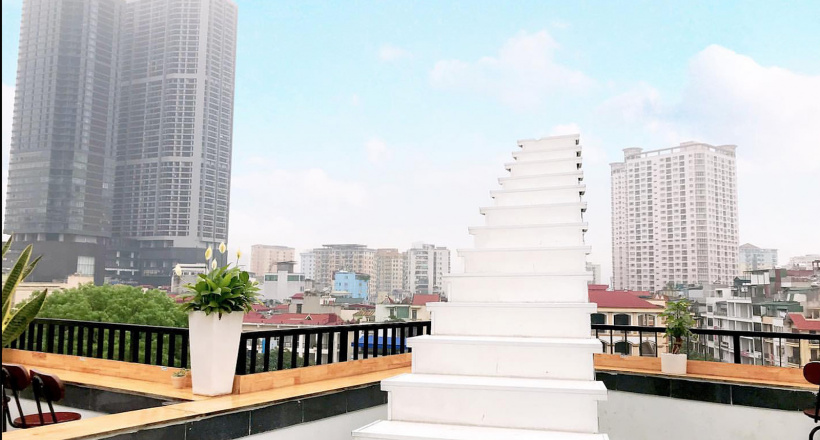 Trời ơi, Hà Nội giờ cũng đã có nấc thang lên thiên đường rồi kìa