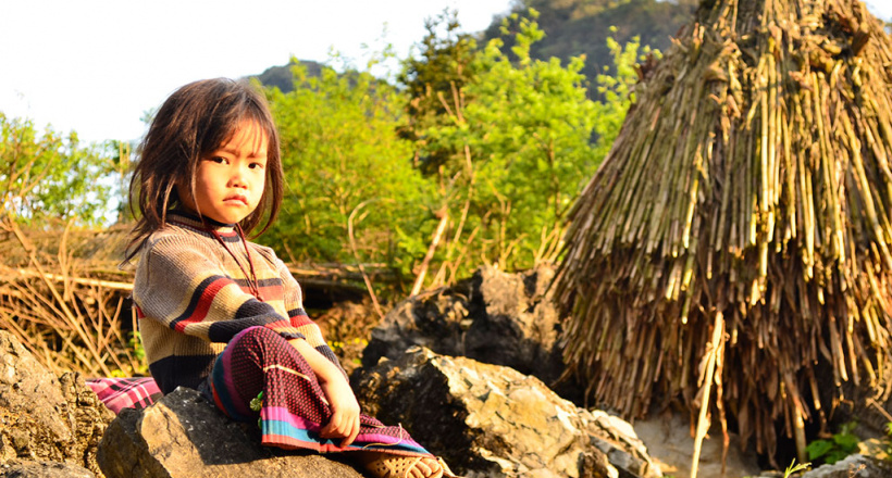 H'Mông - Những người sinh ra từ đá