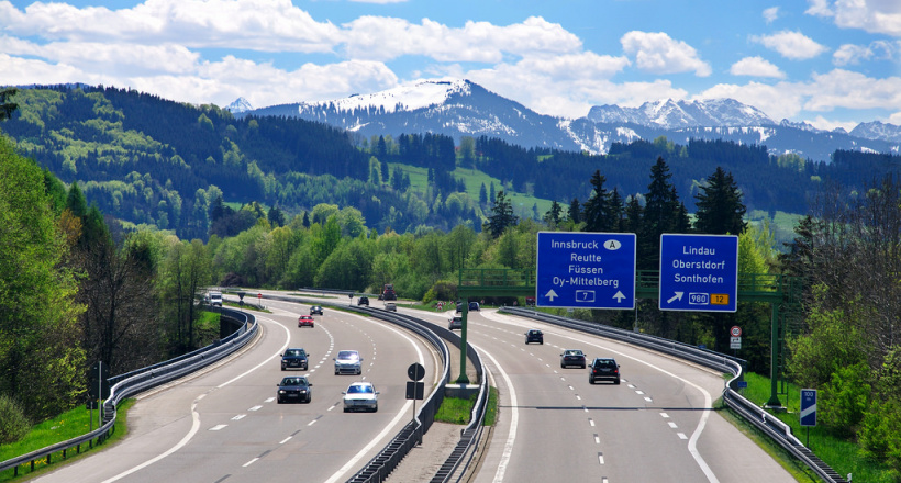 Đường Autobahn có thể sẽ phải giới hạn tốc độ vì lý do này?