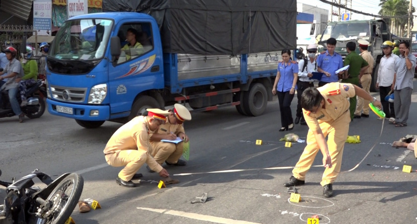 Chủ xe hay tài xế phải bồi thường khi gây ra tai nạn giao thông?