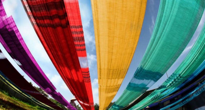 Ghé thăm làng lụa Nha Xá đẹp như cổ tích