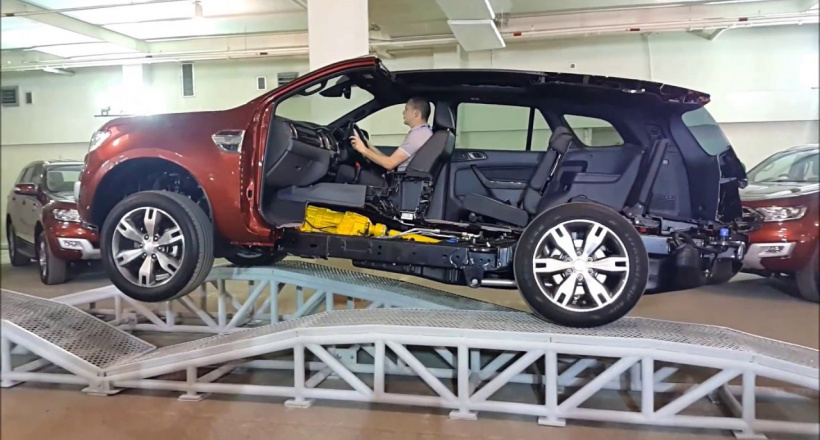 'Xe có khung gầm tốt quan trọng hơn nhiều option'