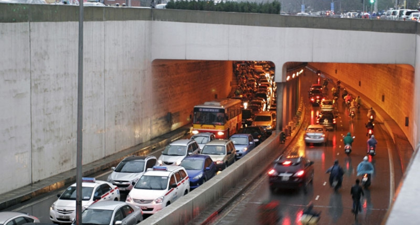 Dừng xe, đỗ xe trong hầm đường bộ phạt thế nào?