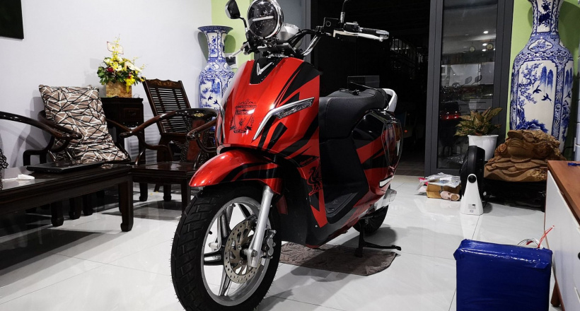 VinFast Klara hàng "độc" độ phong cách cổ điển: xe mạnh hơn, trang bị cả công nghệ trên xe hơi