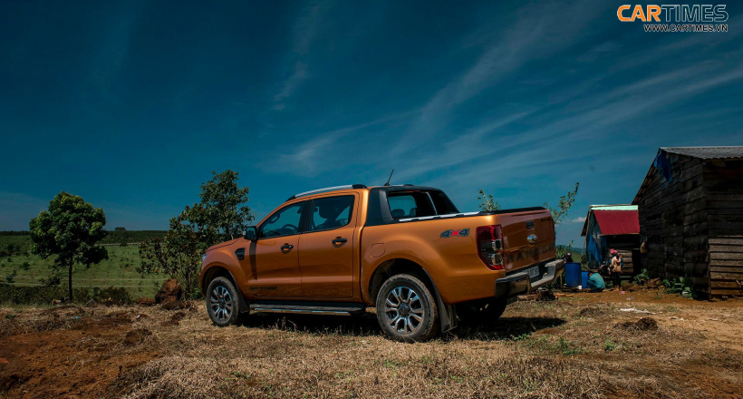 Top 5 xe bán tải bán chạy nhất năm 2019: Ford Ranger tiếp tục khẳng định vị trí "ông vua bán tải"