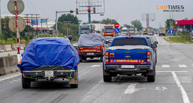 Ngược vào vùng bão lũ