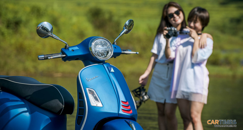 Thưởng ngoạn cảnh đẹp Pù Luông cùng "bạn đồng hành" Piaggio Vespa Super 125