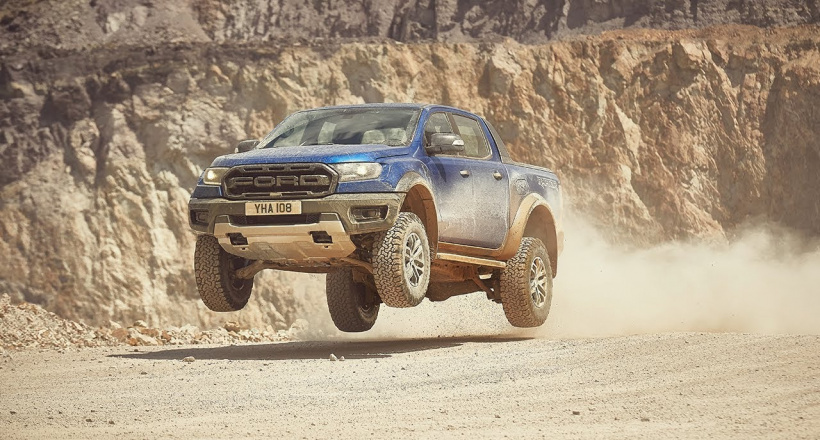 "Siêu bán tải" Ford Ranger Raptor chạy địa hình khó ở Nam Phi "dễ như ăn cháo"
