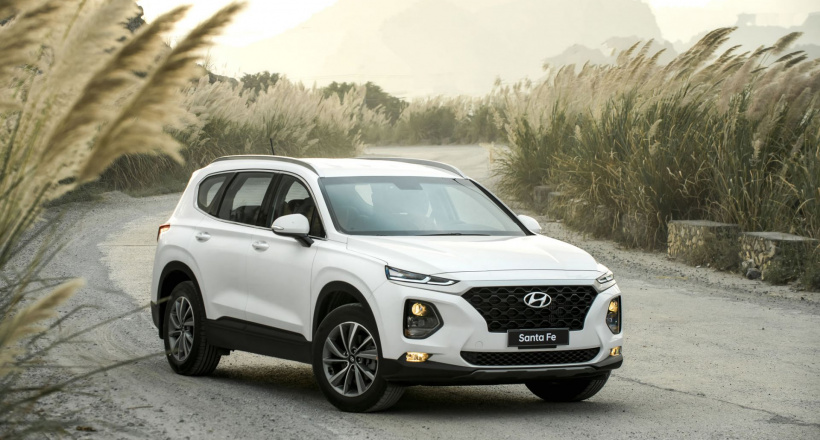 Phân khúc xe SUV tháng 2/2020: Hyundai Santa Fe tiếp tục vượt mặt Toyota Fortuner