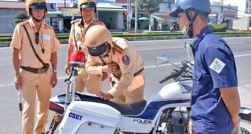 Làm rõ trách nhiệm của Bộ Công an trong bảo đảm an toàn giao thông đường bộ