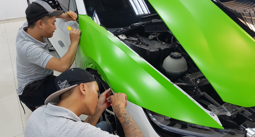 Thay đổi màu sơn xe ô tô không khai báo sẽ bị phạt bao nhiêu?