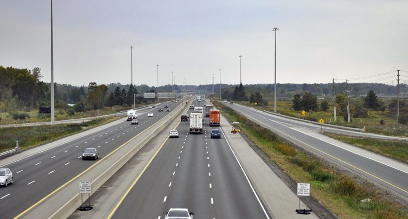 Vượt xe ô tô như thế nào là đúng luật và đúng cách