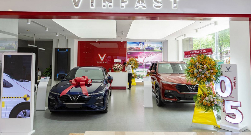 VinFast khai trương 27 showroom mới, 21 showroom 3S đặc biệt
