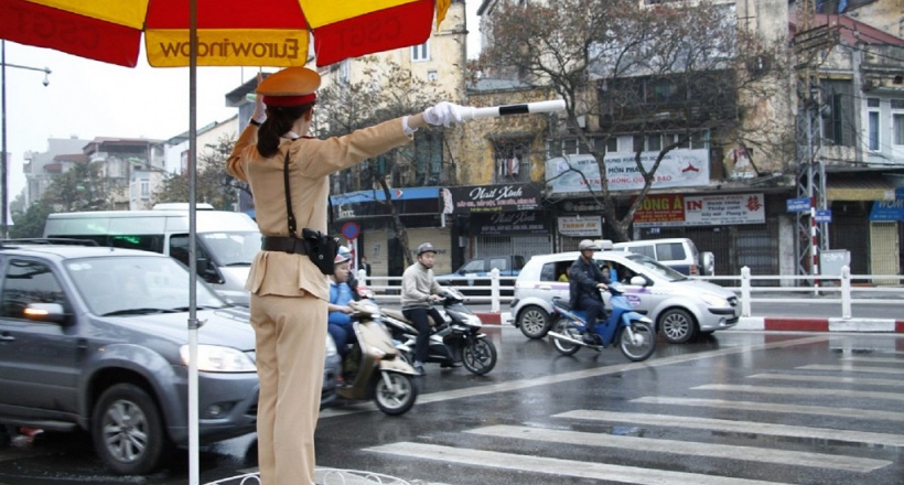 Thứ tự ưu tiên của hiệu lệnh giao thông, người lái xe nên biết