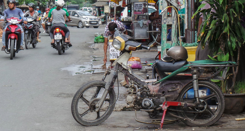 Có nên sớm thu hồi xe máy "hết đát" tại các thành phố lớn?