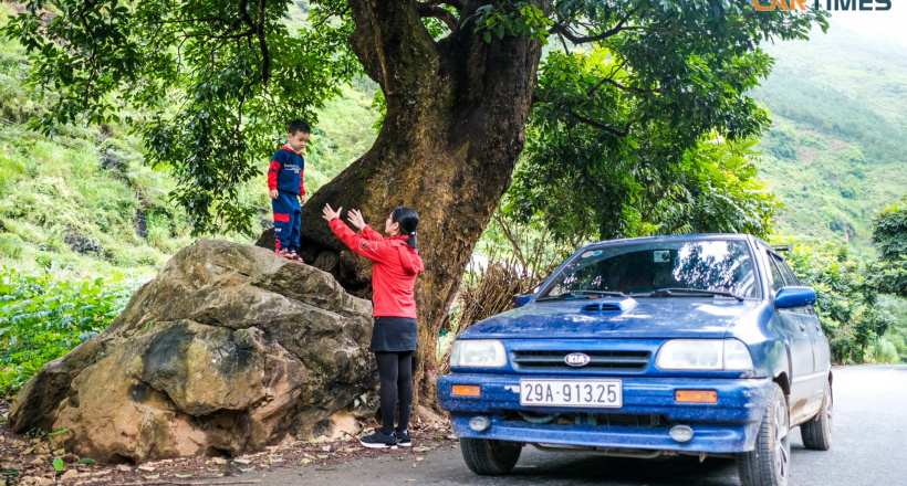 Chinh phục Hà Giang bằng xe "chuồng gà" hơn 20 năm tuổi: "Cũng thường thôi"